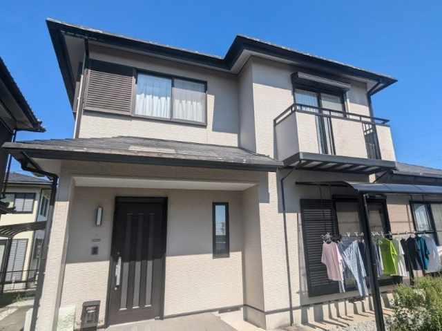 豊明市　多彩仕上げツートンカラー　外壁塗装　施工例　施工前　イメージ