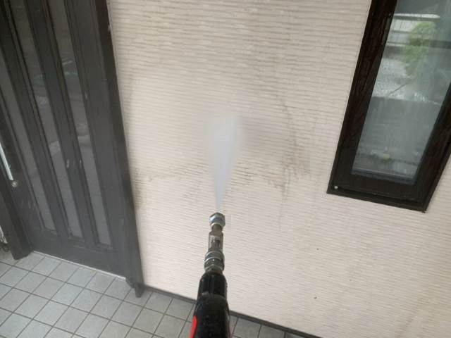 豊明市　多彩仕上げツートンカラー　外壁塗装　施工例　高圧洗浄　イメージ