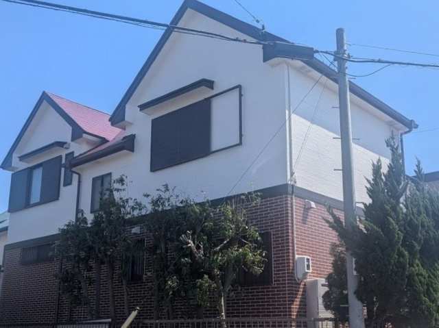 知多市　洋風住宅　多彩仕上げダブルトーン外壁塗装　施工例　塗装前　完成　イメージ