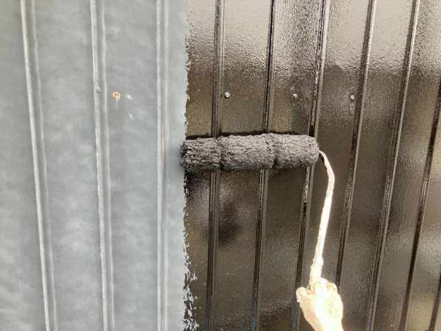 清須市 黒系 シックな和風住宅 外壁塗装 施工例 外壁下塗りイメージ