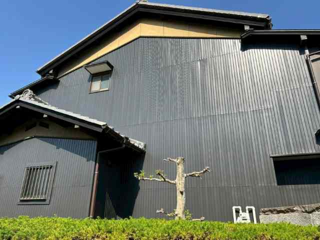 清須市　黒系　シックな和風住宅　外壁塗装　施工例　完成①　イメージ