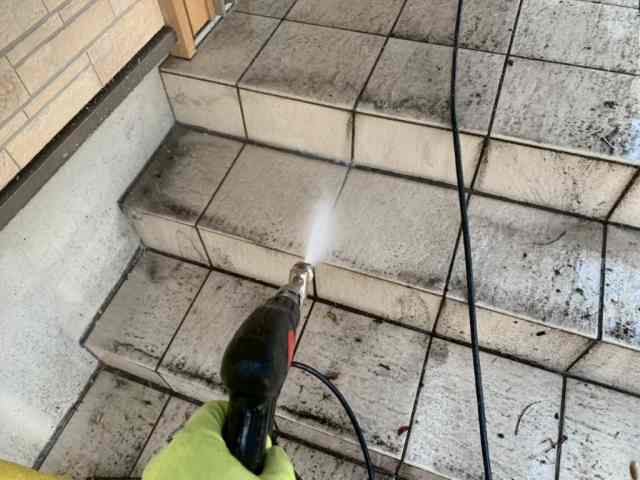 名古屋市緑区 ナチュラルモダン住宅 外壁塗装 施工例 高圧洗浄 イメージ