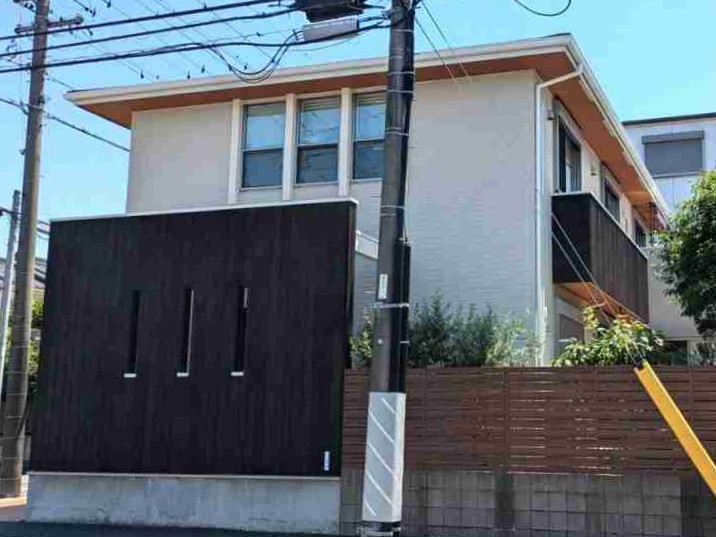 名古屋市北区 木の袖壁がおしゃれな外壁塗装 施工例 イメージ