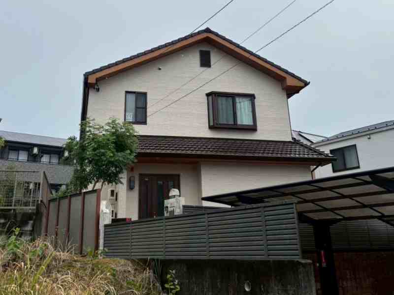 長久手　おしゃれな多彩仕上げ　外壁塗装　施工例　塗装前　イメージ