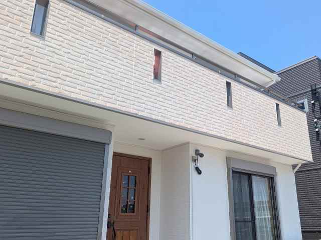 あま市　南欧風住宅　外壁塗装　施工例　ベランダ石積み調外壁完成　イメージ