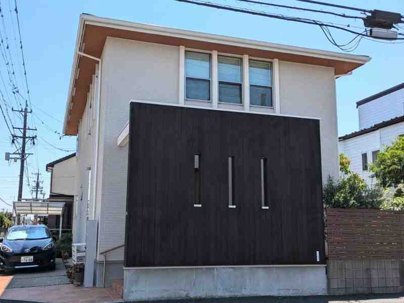 名古屋市北区(K様邸)|外壁ジョリパットに木の袖壁がおしゃれな 外壁塗装 施工例