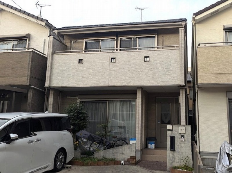 守山区　エサキホーム　ベランダ多彩仕上げ　外壁塗装　施工例　塗装前　イメージ