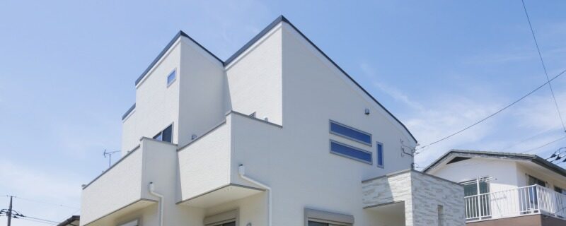 外壁塗装の色と気持ちの関係 白の魅力と事例 イメージ