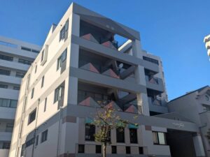 名古屋市北区　おしゃれなグレートーン　賃貸マンション　外壁塗装　施工例