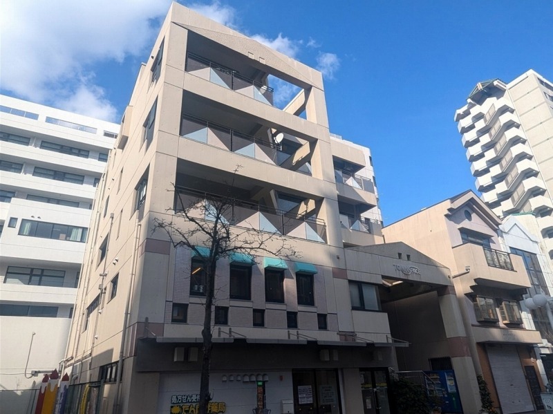 名古屋市北区　おしゃれなグレートーン　マンション　外壁塗装　施工例　塗装前　イメージ