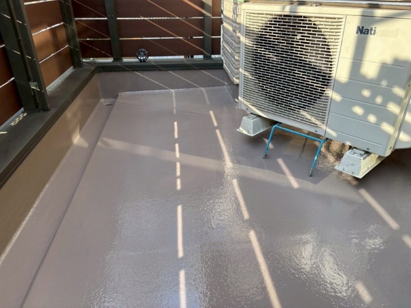 名古屋市北区 ナチュラルベージュ系 多彩仕上げ外壁塗装 施工例 ベランダFRP防水塗装 完成 イメージ