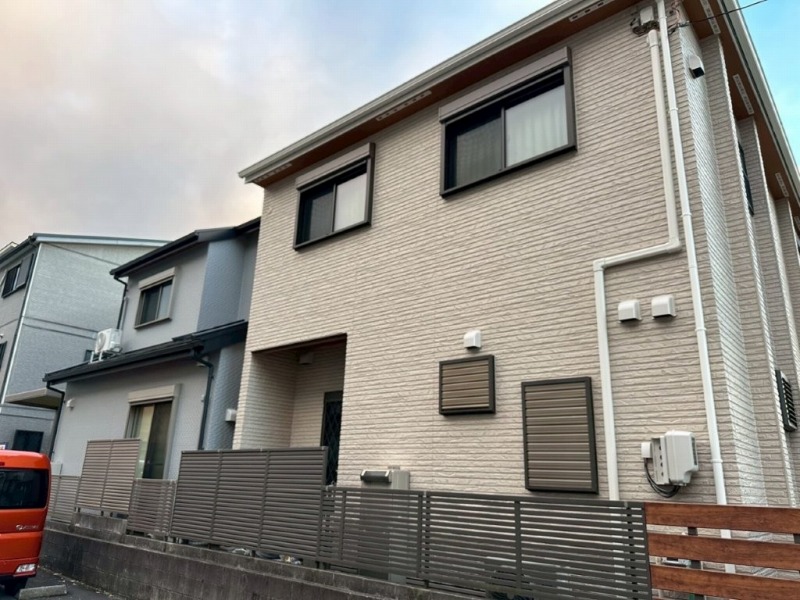 名古屋市北区 ナチュラルベージュ系 多彩仕上げ外壁塗装 施工例 外壁塗装 完成 イメージ