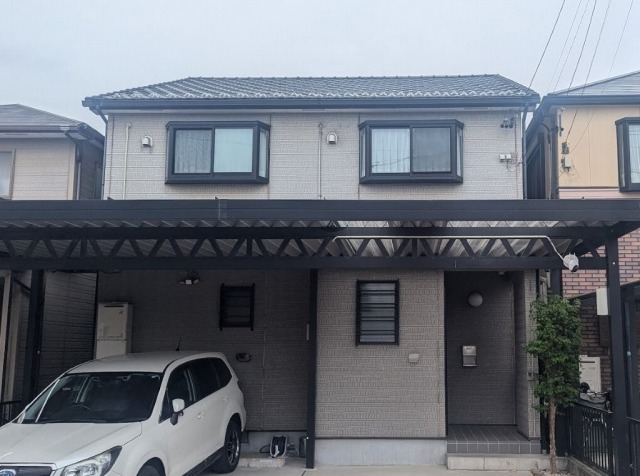 守山区　クールなブラウン×ネイビー系　多彩仕上げ　外壁塗装　施工例　塗装前　イメージ