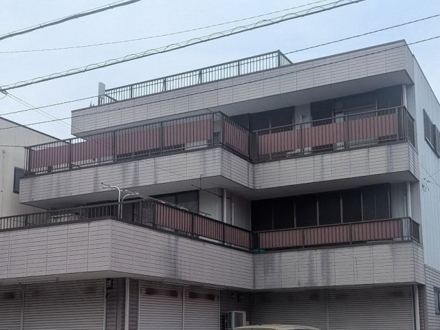 名古屋市北区　グレージュ系　店舗兼住宅　ALC外壁塗装　施工例　塗装前　イメージ