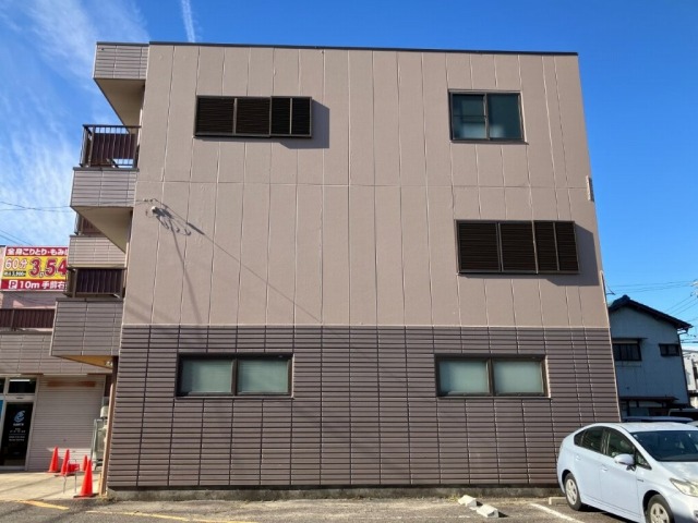 名古屋市北区　グレージュ系　店舗兼住宅　ALC外壁塗装　施工例　完成　イメージ