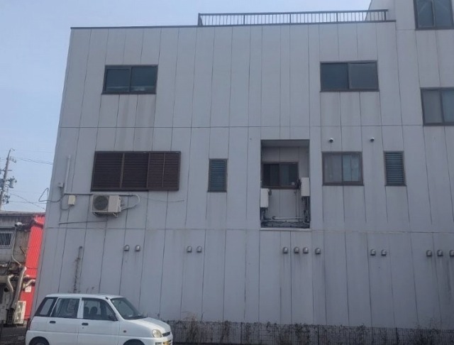 名古屋市北区　グレージュ系　店舗兼住宅　ALC外壁塗装　施工例　塗装前　イメージ
