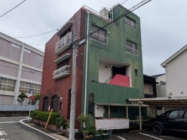 名古屋市西区　3階建ビル　スタイリッシュグレー系　外壁塗装　施工例　イメージ