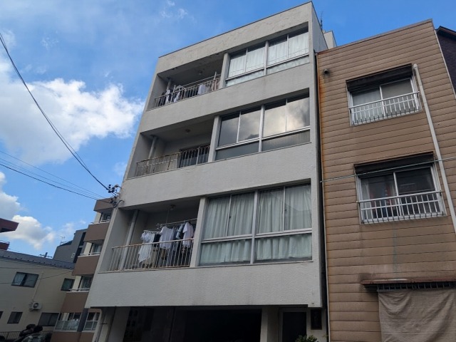 岐阜市　ブルーグレー系　賃貸アパート外壁塗装　施工例　イメージ