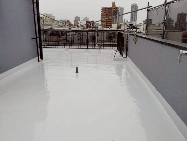 岐阜市 ブルーグレー系 賃貸アパート外壁塗装 施工例 屋上防水塗装 完成イメージ