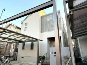 名古屋市中川区　セキスイハイム　ライトベージュ系　外壁塗装　施工例