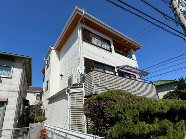 瑞穂区　ホワイト×グレー系　モダン住宅　外壁塗装　施工例　イメージ