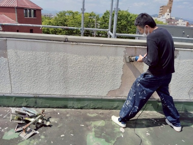 岐阜市　ブルーグレー系　賃貸アパート外壁塗装　施工例　外壁欠損　イメージ