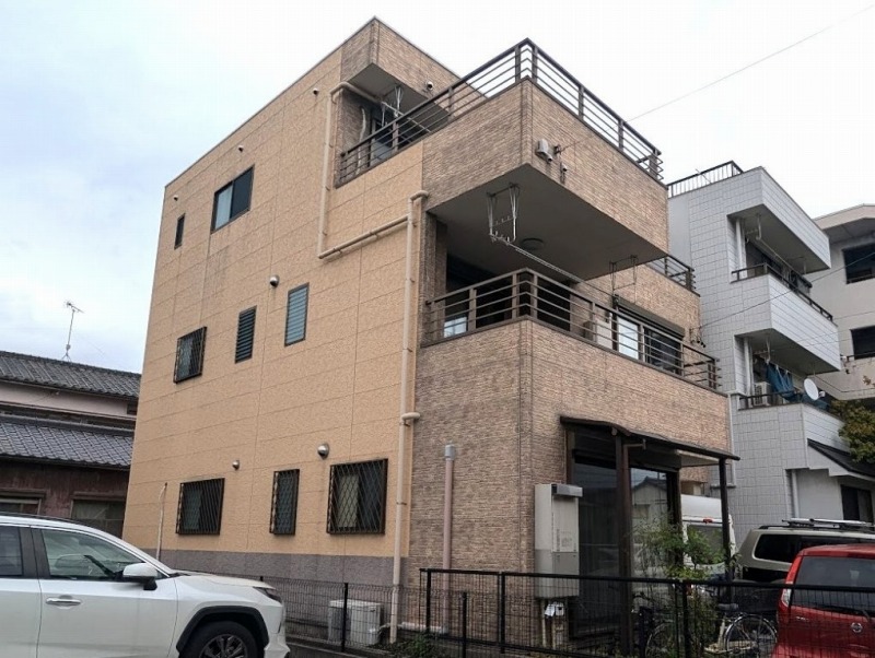 名古屋市南区　ダブルトーン仕上げ　外壁塗装　施工例　イメージ