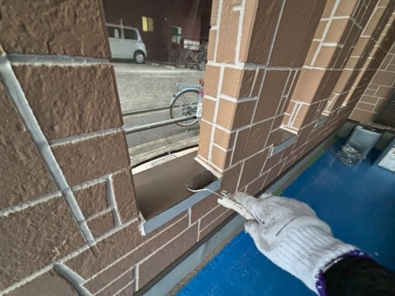 名古屋市北区　ダブルトーン塗装　外壁塗装　施工例　スリット笠木塗装　イメージ
